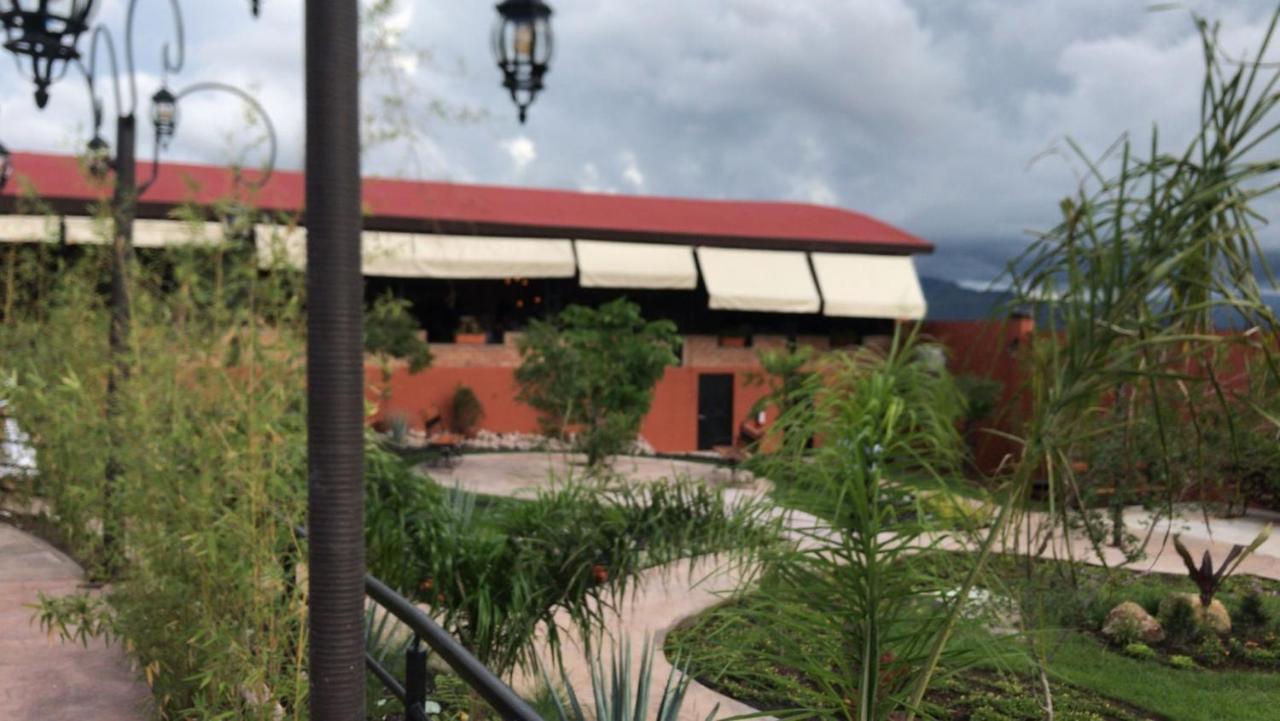 Casa Naiyari Hotel Тепик Екстериор снимка